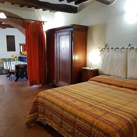 Apartment Holiday House - Le Coste *